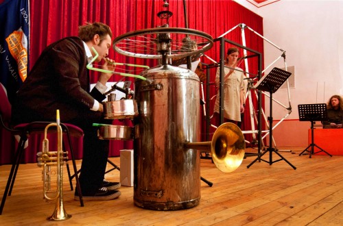 Second concert with instruments made by students from the Estonian Academy of Arts. From left to right: "Boiler" (Henry Griin), "Framarr" (Doris Feldmann and Marianne Jõgi), "Museib" (Kaarel Kütas). Photographer: Harri Rospu.